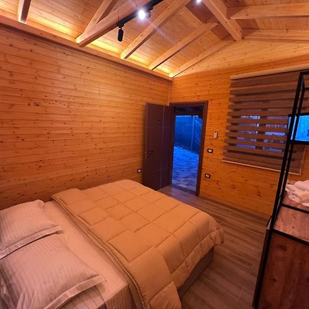 Hotel Megniar Lushnje Ngoại thất bức ảnh