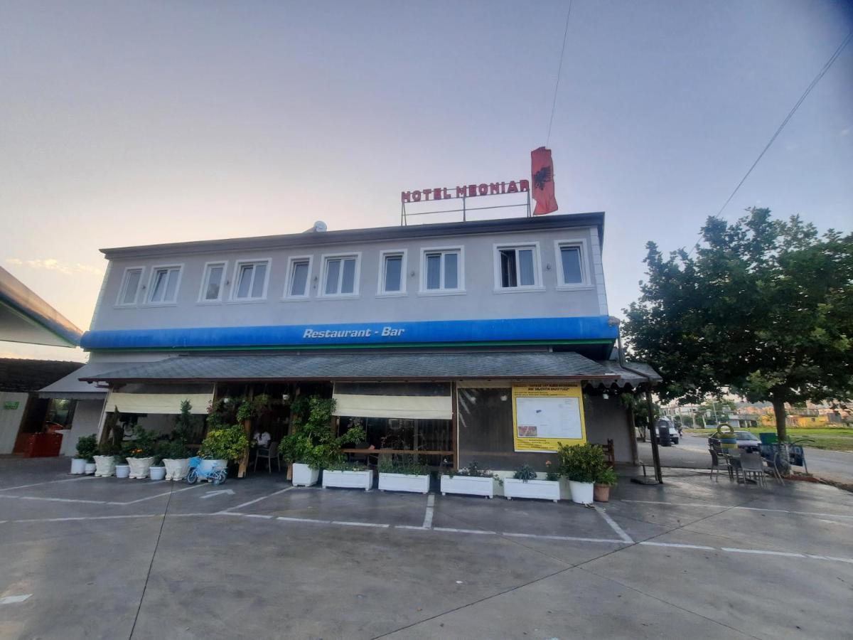 Hotel Megniar Lushnje Ngoại thất bức ảnh